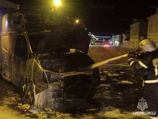 Вчера в Болхове загорелась «Газель»