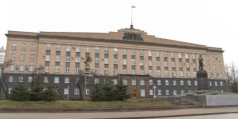 На еще одной орловской фабрике начались проблемы, а Усиков официально стал начальником трудовой инспекции. Новости за 90 секунд