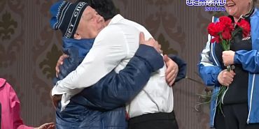 Звёздный актёрский состав и великолепная постановка