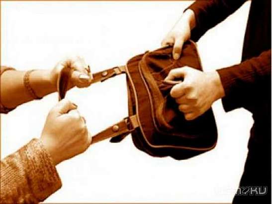 Во Мценске мужчина ограбил пенсионерку