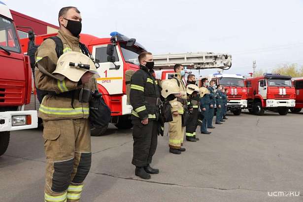В День пожарной охраны сотрудники МЧС вспомнили товарищей, погибших при исполнении служебных обязанностей