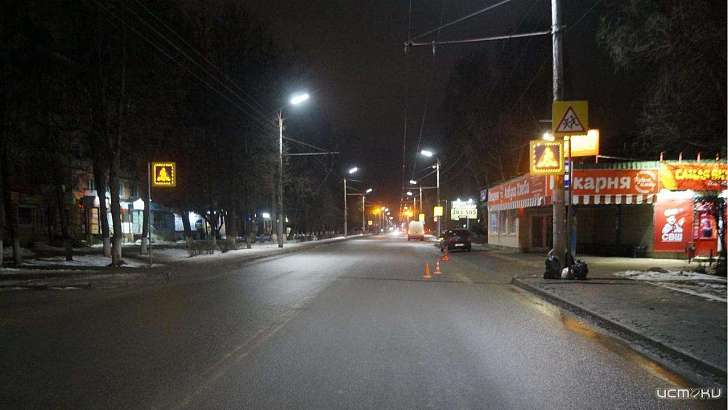 В Орле 17-летнюю девушку автомобиль сбил на пешеходном переходе