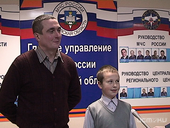 Так поступил бы каждый! Найден герой, спасший девушку, провалившуюся под лед