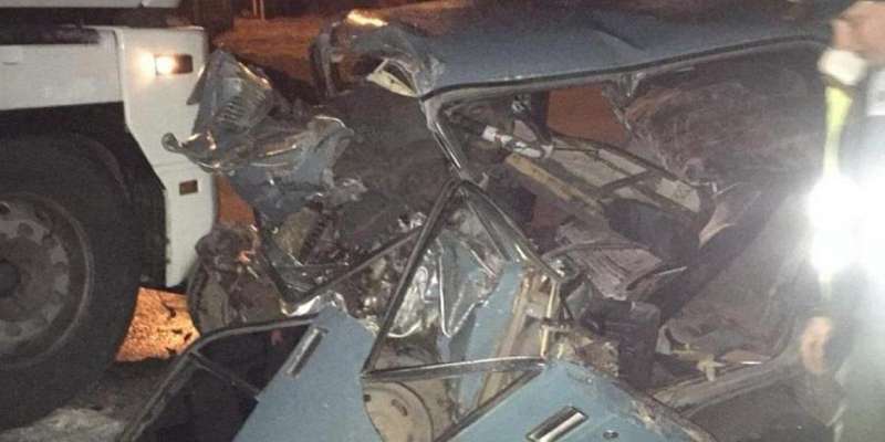 На Орловщине не выжил водитель ВАЗа, вылетевшего под фуру
