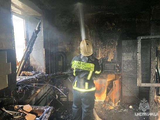 В Верховье сгорел дом: одна женщина погибла, вторая получила ожоги