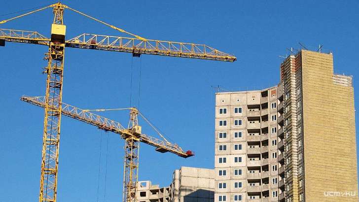 В Ливнах 114 обманутых дольщиков получают ключи от долгожданных квартир