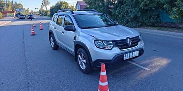 Рено сбил велосипедиста на улице Городской