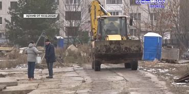 Жители многоэтажки по улице Генерала Родина снова позвали нас к себе