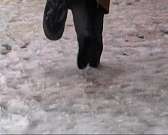 Орловчане могут пожаловаться на скользкие тротуары, работает горячая линия по профилактике гриппа. Новости за 90 секунд