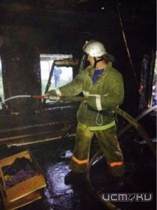 В Корсаковском районе при пожаре погибла 72-летняя женщина