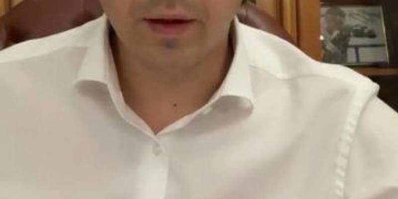 А. Клычков: "Мы вынуждены оглядываться назад"