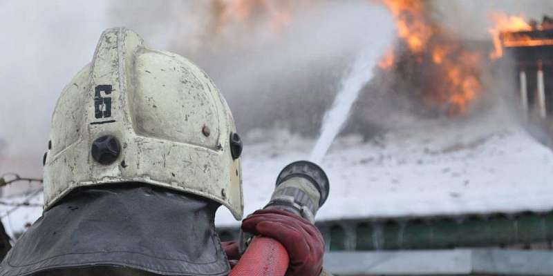 Под Орлом на пепелище сгоревшего дома нашли тело мужчины