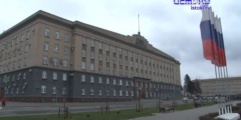 Заседание обещало быть серьезным - ведь речь шла о национальных проектах, но все пошло не так, как ожидали областные депутаты