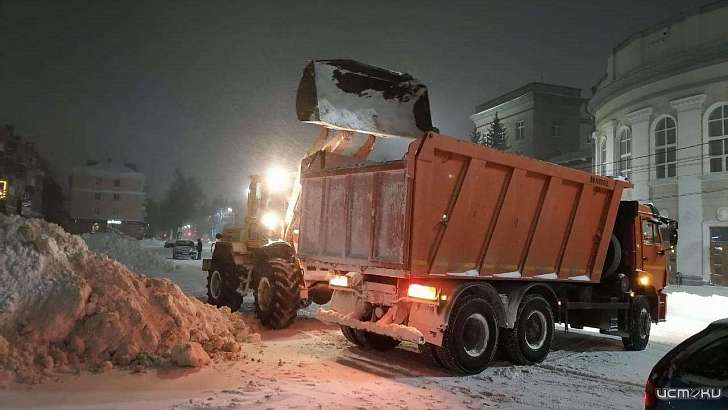 Мэр: орловские коммунальщики работают круглосуточно