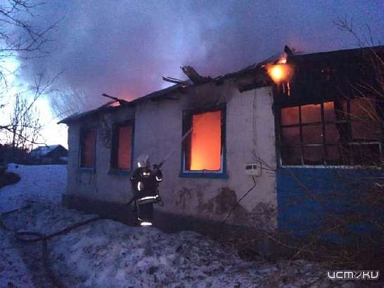 Женщина и двое ее малолетних детей погибли при пожаре в Покровском районе