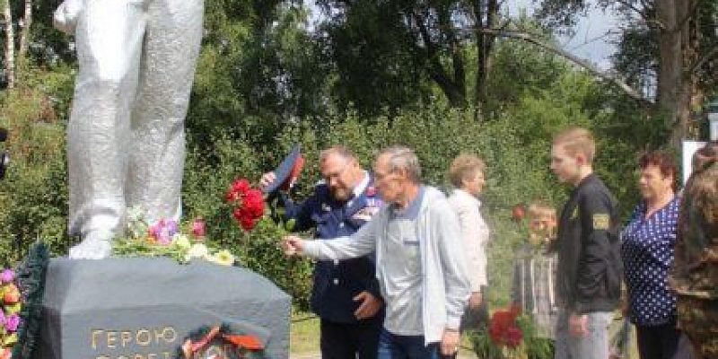 память В Орле почтили память героя-молодогвардейца Сергея Тюленева