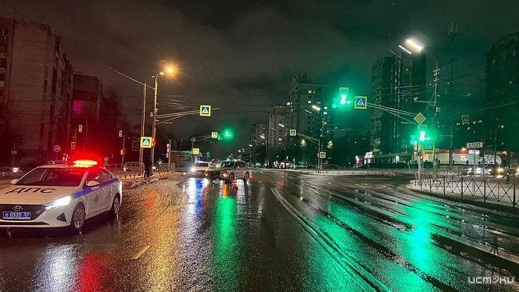 В Орле водитель иномарки сбил двух детей на пешеходном переходе