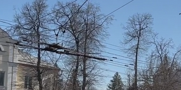 В Орле в Заводском районе вновь повреждена контактная сеть 
