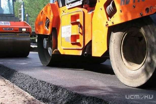 Глава региона проинспектировал ход реконструкции автомобильной дороги Хомутово - Красная Заря - Судбище