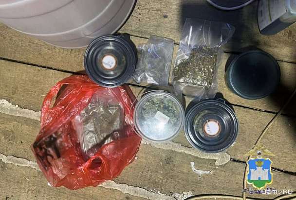 В Орловской области прикрыли нарколабораторию