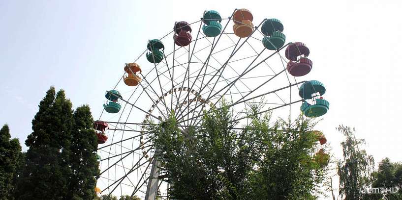 За билеты на карусели в горпарке Орла теперь можно расплатиться картой За билеты на карусели в горпарке Орла теперь можно расплатиться картой