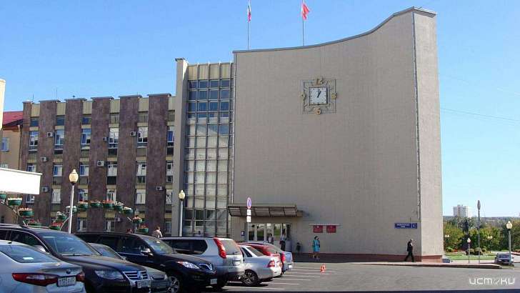 Мэрия Орла повторно заявила о намерении убрать ярмарки с площади Жукова и из сквера Комсомольцев