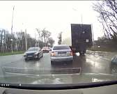 Сегодня утром из-за ремонта автомобилисты на Карачевском шоссе в пробке простояли более часа