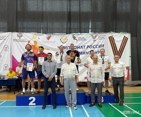 Космонавт-испытатель Александр Мисуркин стал бронзовым призером на чемпионате России по бадминтону! 