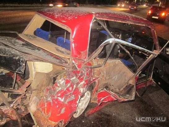 Вчера в Орле столкнулись иномарка и «ВАЗ». Четверо пострадавших