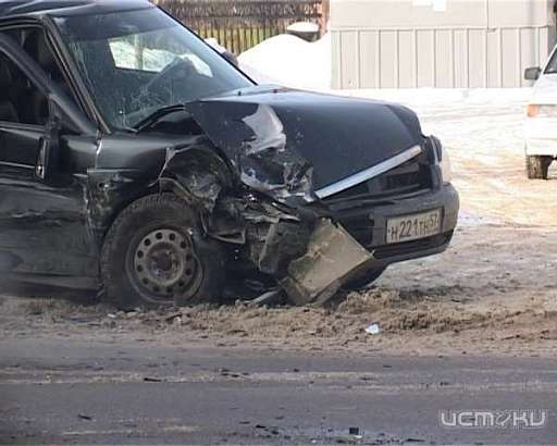 Три машины столкнулись на центральной улице Орла