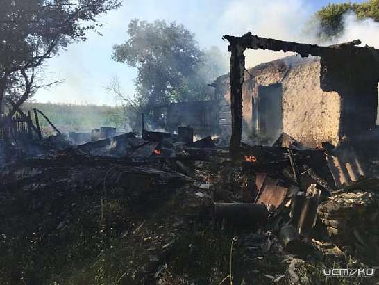 В Орловской области на пепелище сгоревшего дома нашли тело мужчины