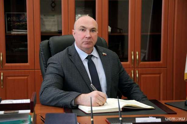 К ректору ОГАУ им Парахина едет министерская комиссия — СМИ