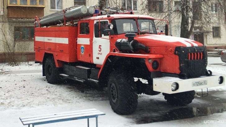 В Орле вспыхнул балкон жилой пятиэтажки