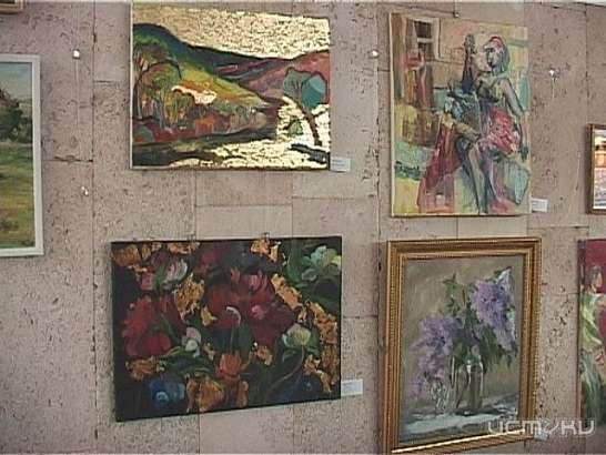 Кистью по клетке, или как творчество защищает животных