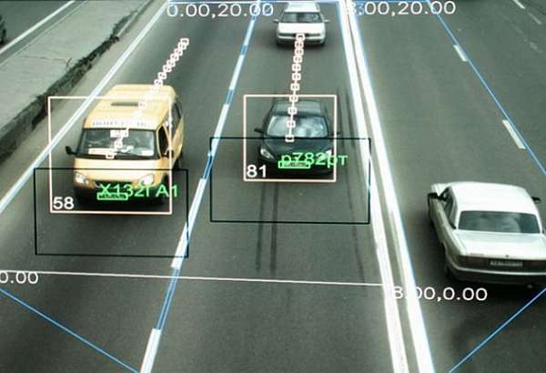 За водителями теперь следят