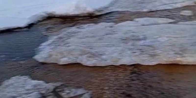 На стриме губернатора жители д. Овсянниково, что примыкает к Орлу, cообщили, что у них нет воды