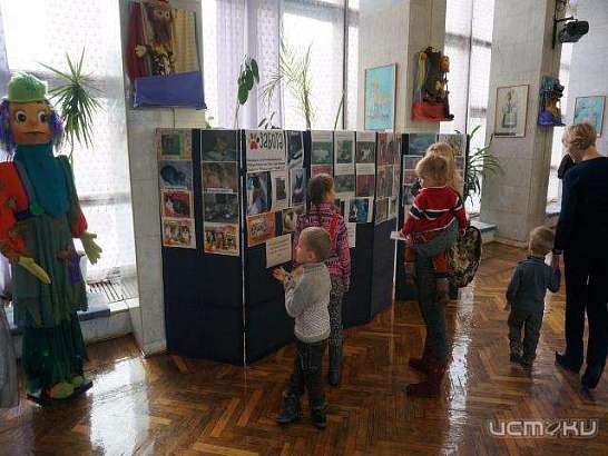 18 бездомных животных, благодаря выставке в Театре кукол, нашли себе хозяев