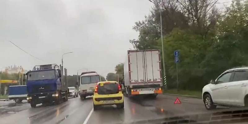 На въезде в Орёл утром произошло серьёзное ДТП