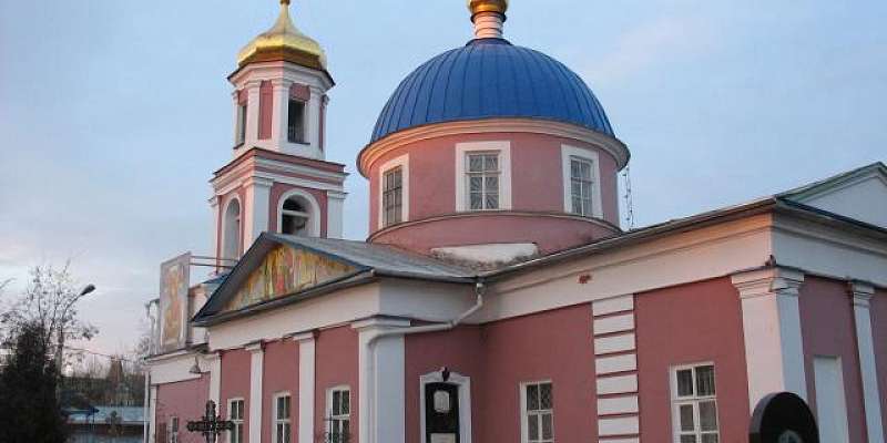 В Свято-Троицкий храм города Орла доставлены святыни