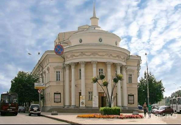 Не отводя взгляда