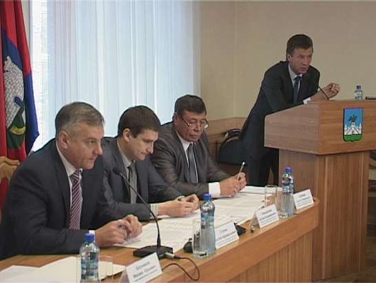 Прозаседавшиеся, или о чем говорят депутаты