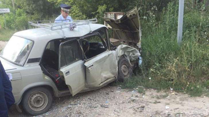 В Ливнах водитель «семерки» пострадал, не поделив дорогу с «Ладой-Грантой»