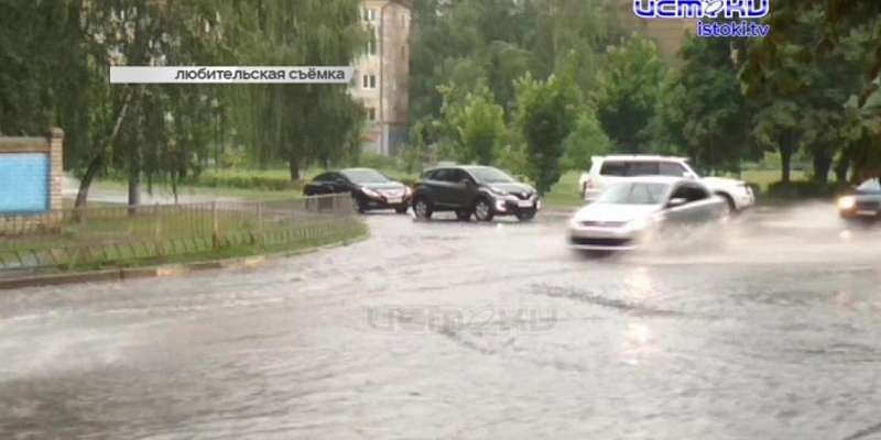 Под водой: с началом сезона дождей в Орле наступил апокалипсис