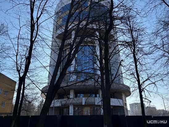 С точностью до сотых. Стало известно, что сейчас происходит со стройкой многопрофильного мед. центра в Орле