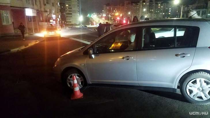 В Северном районе Орла автомобиль наехал на пешехода на придомовой территории В Северном районе Орла автомобиль наехал на пешехода на придомовой территории