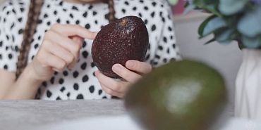 Заморский фрукт авокадо