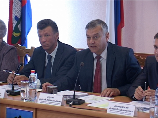 Список почетных граждан города в этом году не пополнится