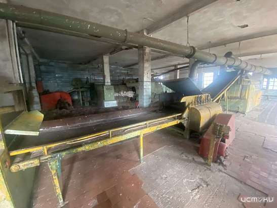 В Орловской области на предприятии сильно пострадала женщина