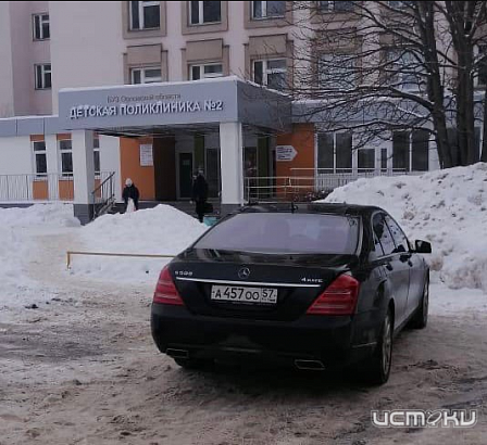 Андрей Клычков пожертвовал свой служебный автомобиль медикам