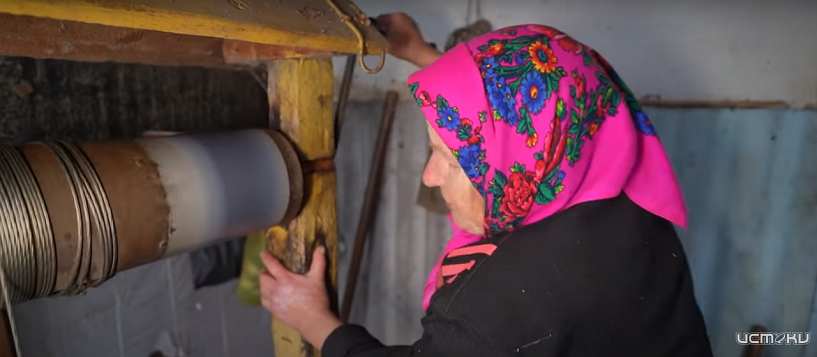 На Youtube-канале The Люди рассказали об орловчанке-узнице войны, доживающей свой век в полуразрушенном доме